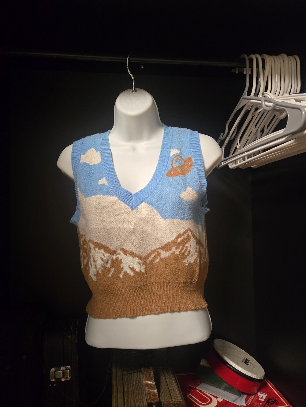 Forever 21 UFO Alien Mountain Knit Sweater Vest Sky Blue Size Medium